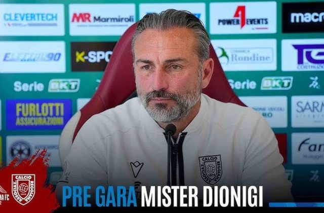 Juve Stabia – Reggiana, Dionigi: “Piedi per terra e testa sgombra, raschiando il fondo del barile”