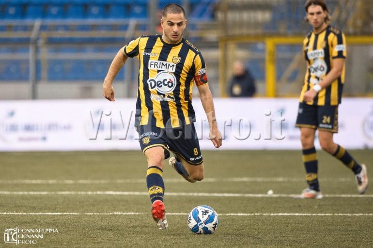 Juve Stabia, Davide Buglio, il veleno è nella coda: la fame del guerriero delle Vespe per la nuova stagione