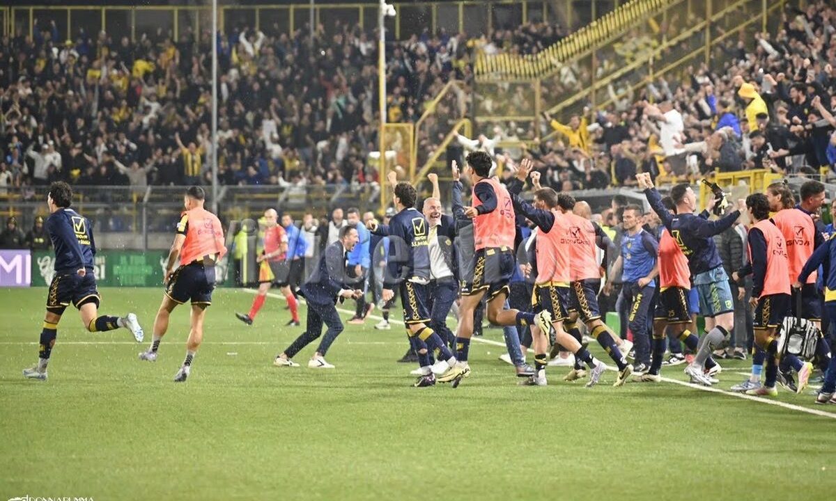 Juve Stabia, esordio di fuoco al Menti: arriva il Venezia costruito per il ritorno immediato in Serie A