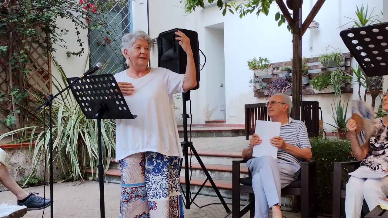 La vita in Piazza di Camilla Scala