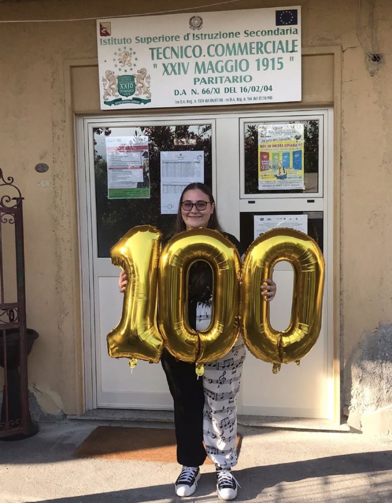 Dalla maturità con 100 all’assolo della vita: il racconto di una giovane talento tra scuola, musica e sogni