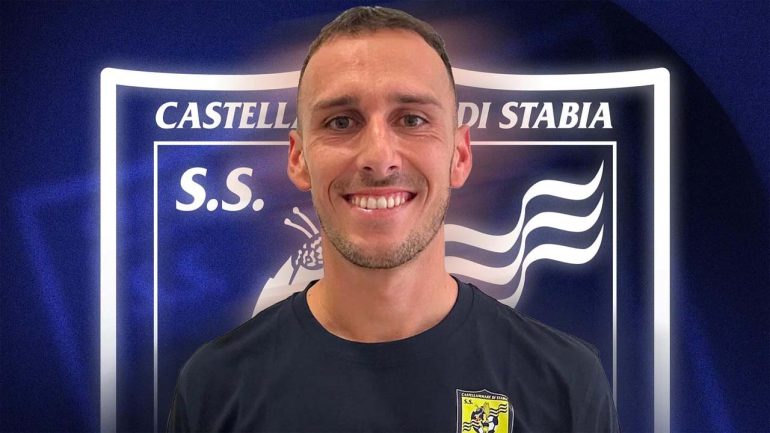 Juve Stabia, chiusa la trattiva con Lorenzo Carissoni. Ora è ufficiale il difensore aggregato al ritiro