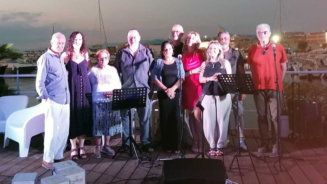 Reading Sunset Bar Marina di Stabia Castellammare di Stabia