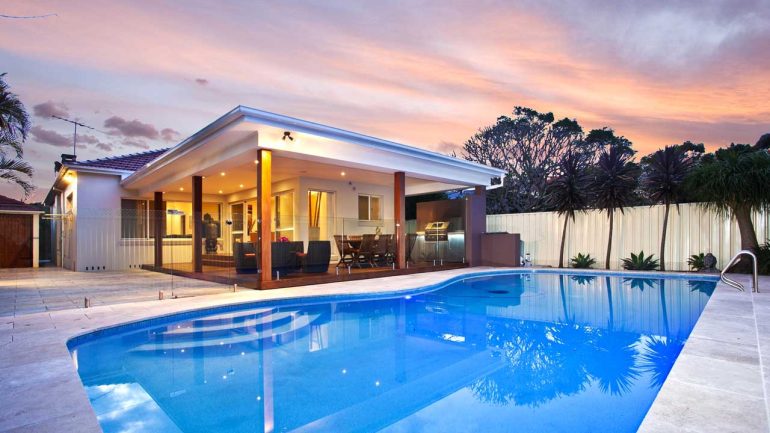 Estate con gli amici: le mete imperdibili per un viaggio indimenticabile in Italia