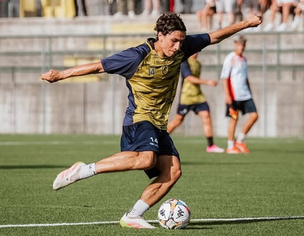 juve stabia castel di sangro leone