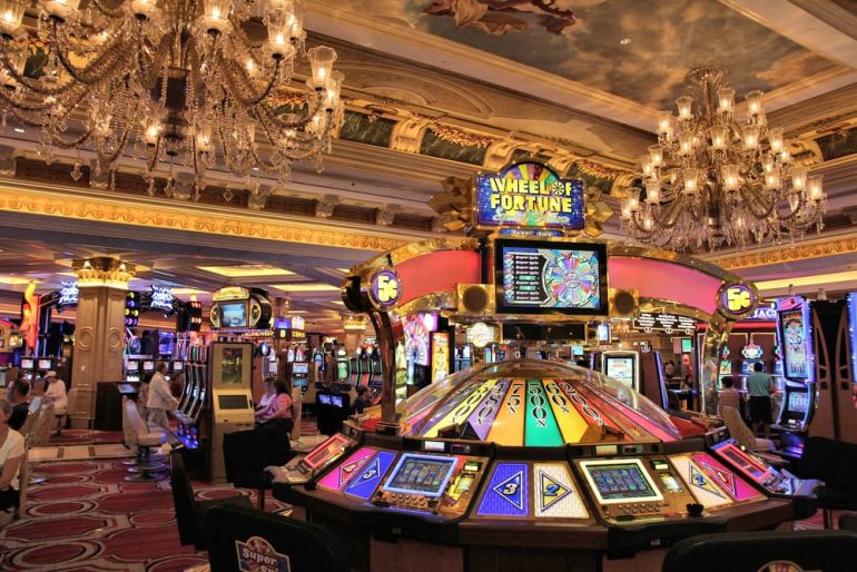 Gioco in stile casinò e la prossima generazione: divertimento innocuo o cambiamenti di abitudini?