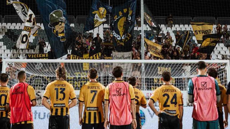 Juve Stabia: Candellone e Confente sono luci a Chiavari, ma la serata non è stata tutta rose e fiori