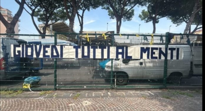 giovedì tutti al menti