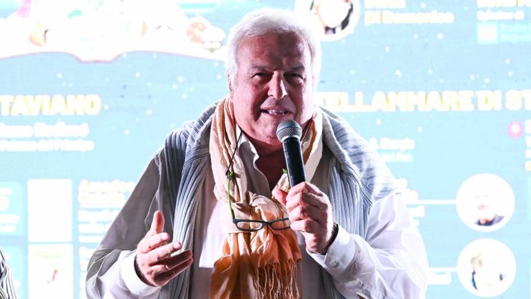 “Un Libro Sotto le Stelle” chiude a Castellammare di Stabia: sport, memoria e solidarietà