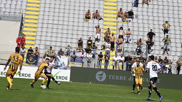 Juve Stabia, una vittoria a La Spezia che rende felici ma che invita anche a tanto equilibrio nei giudizi