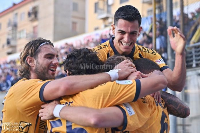 Juve Stabia Avellino 2-0 Serie BKT 2025-2026 18102025 (67) BELLICH ESULTANZA