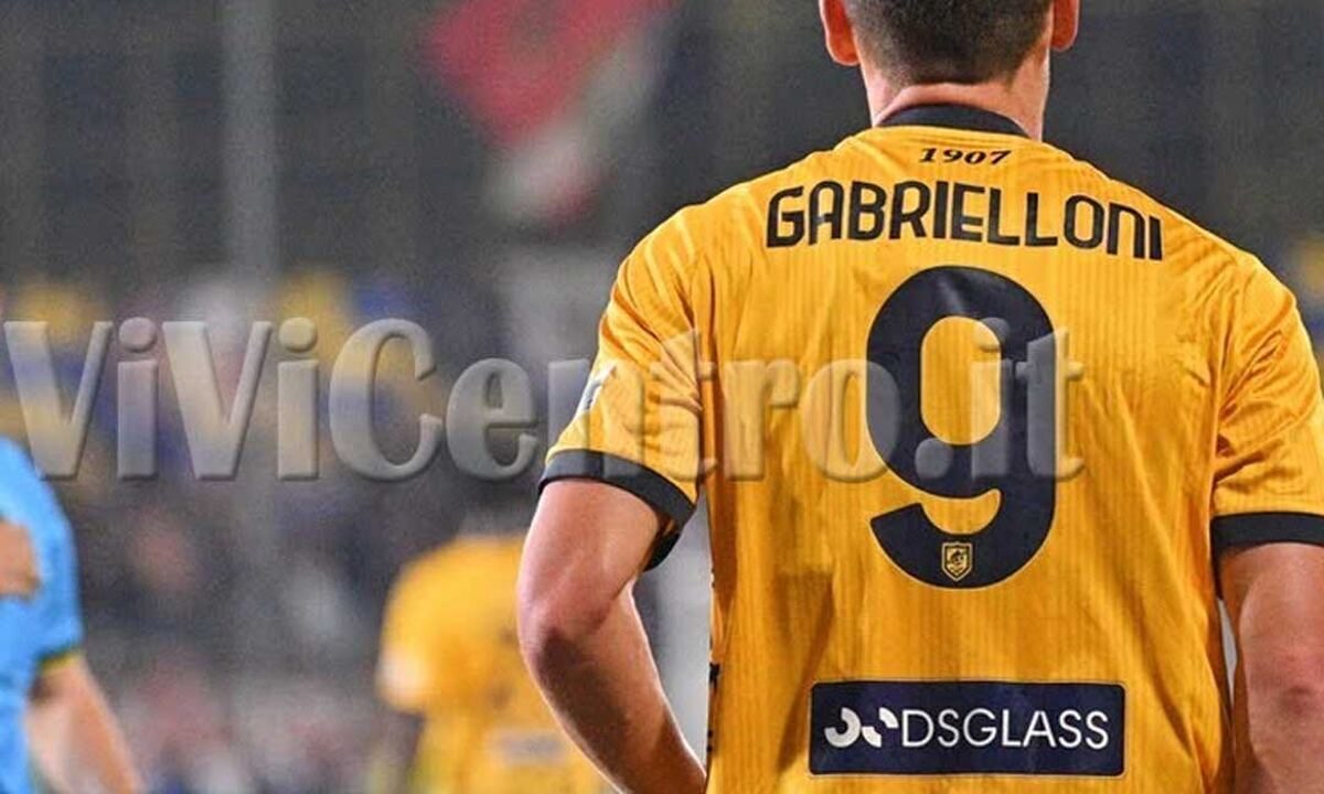 Juve Stabia rotta su Bari: Lovisa cala il jolly Dalle Mura aspettando Gabrielloni e con un Burnete in più