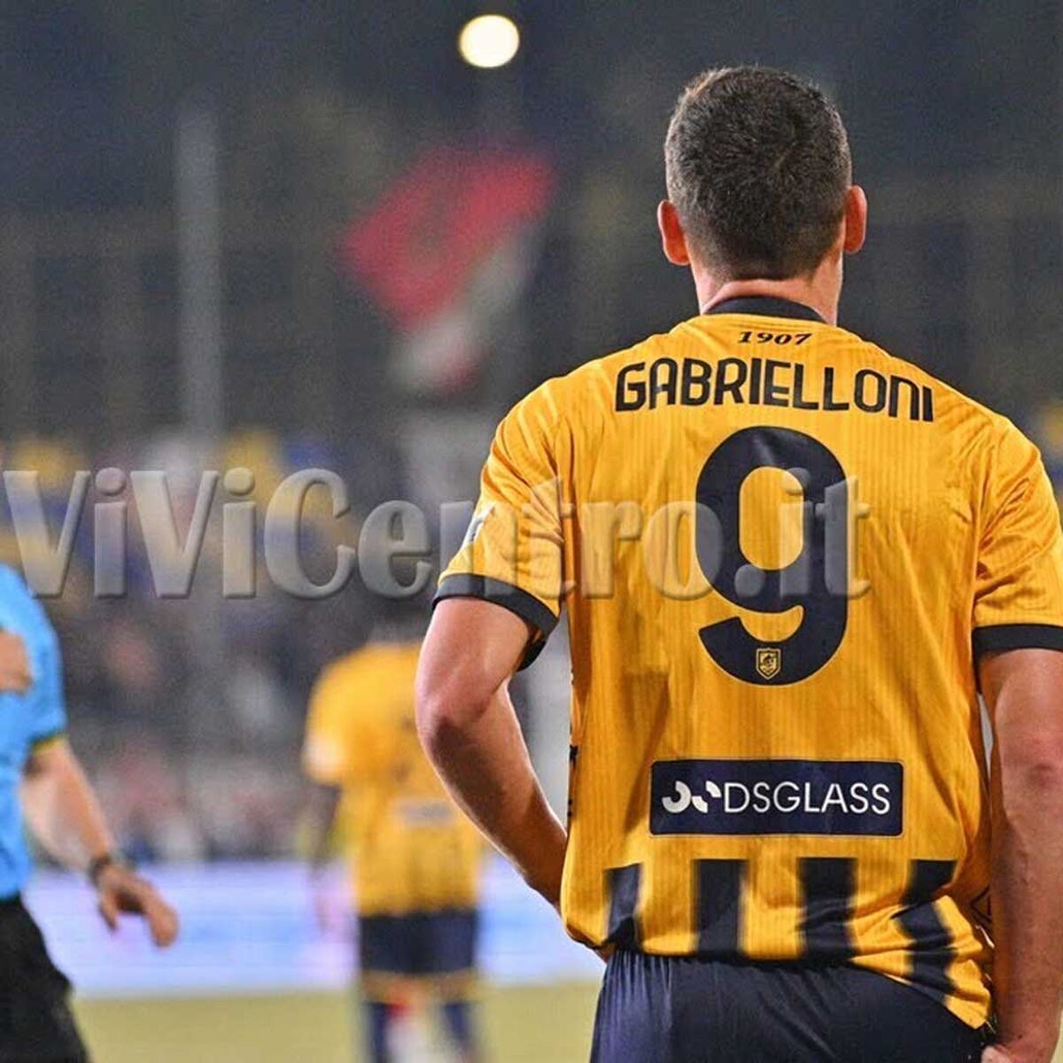 IL MORSO DELLA VESPA. “Mo’ vene o’ bello”! 1-1 al Druso, ora lo Stabia pensa al Playoff di Modena