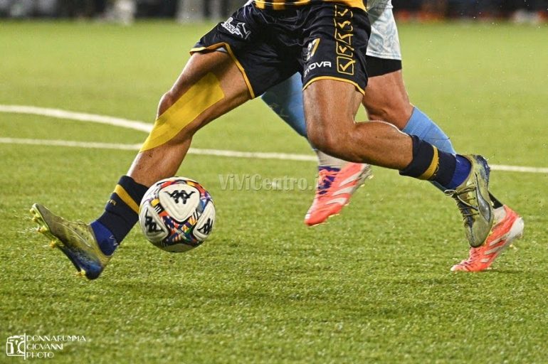 La Juve Stabia ferma la capolista Monza, ma non c’è tempo per respirare e festeggiare, domani c’è già il Bari