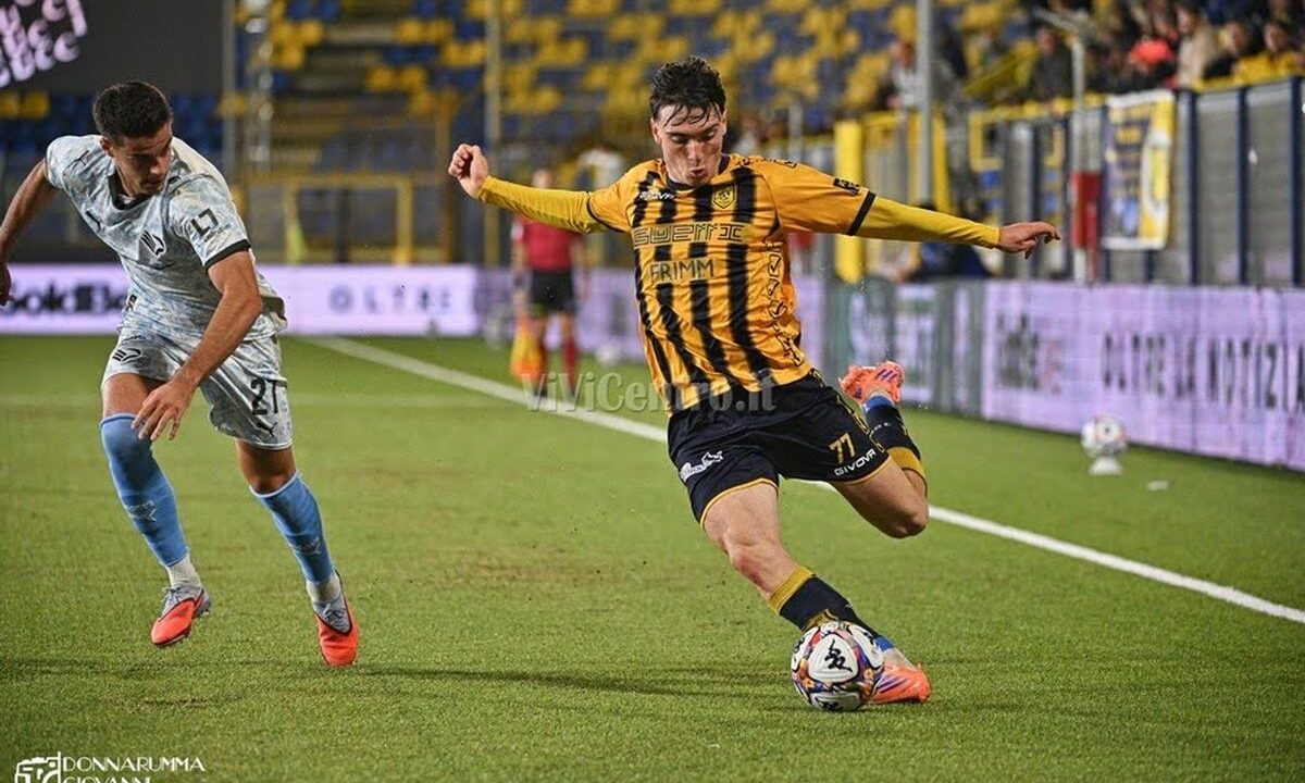 Juve Stabia, Cacciamani e il 2025 da sogno: Dall’esordio in Serie A ai primi gol in Serie B e in Azzurro U19
