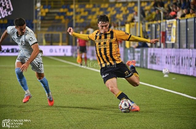 Juve Stabia, Cacciamani e il 2025 da sogno: Dall’esordio in Serie A ai primi gol in Serie B e in Azzurro U19