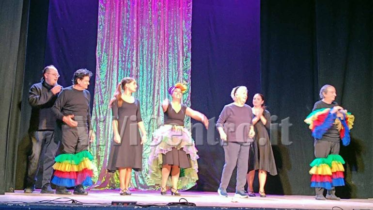 Castellammare di Stabia, Teatro Supercinema: Momenti di grande ilarità con lo spettacolo comico “Maracaibo”.