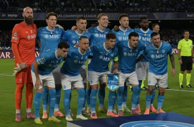Napoli – Eintracht Francoforte (0-0): Le foto dei protagonisti in campo durante la gara di Champions League