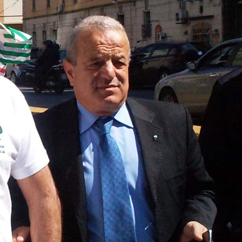 Castellammare, la controffensiva di Di Maio: “Nessun passo indietro, sia il Prefetto a giudicarmi”