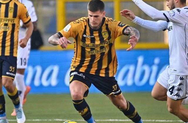 Juve Stabia, Maistro illumina, la difesa è un bunker: l’Empoli si arrende al dominio gialloblù.