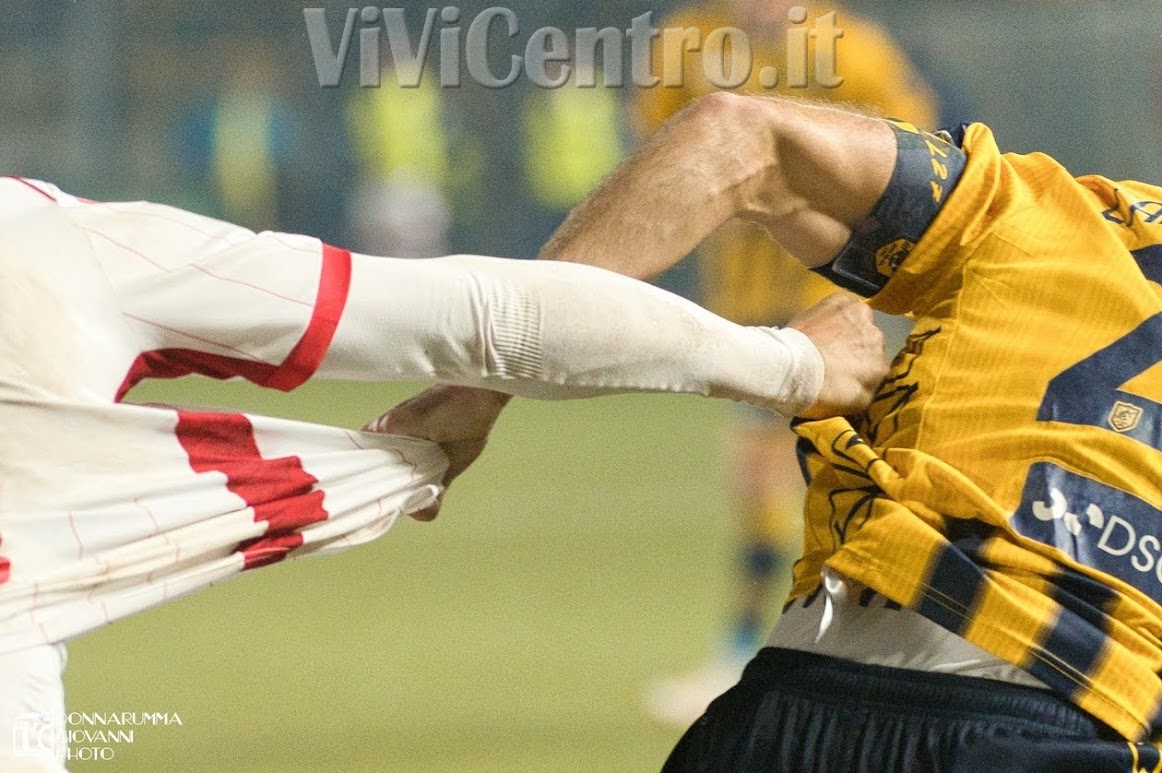 Juve Stabia Bari 0-0 serie BKT 2025-2026 del 04-12-2025 (12) GENERICA PRESENTAZIONE MAGLIA TIRATA