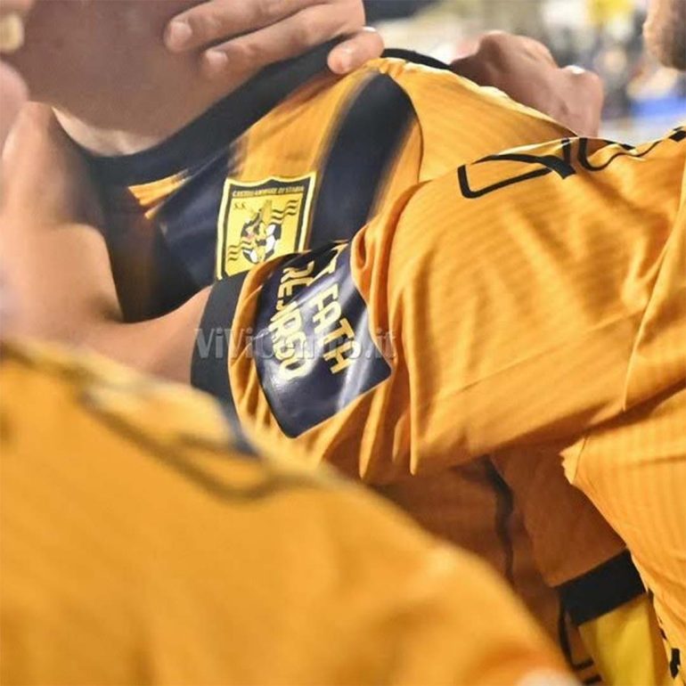 Juve Stabia – Carrarese: Vietato sbagliare, le Vespe al bivio tra salvezza e sogni Playoff