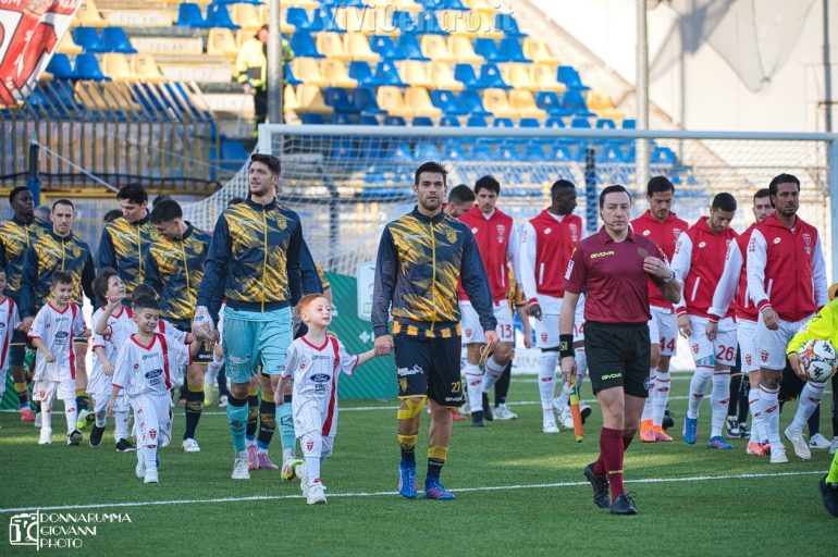 Juve Stabia – Monza (2-2): Le foto dei protagonisti in campo e del pubblico presente
