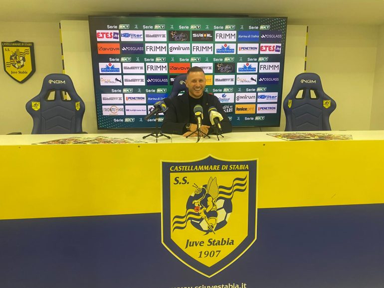Abate elogia la Juve Stabia: “Abbiamo fatto di necessità virtù, ora vacanze serene”