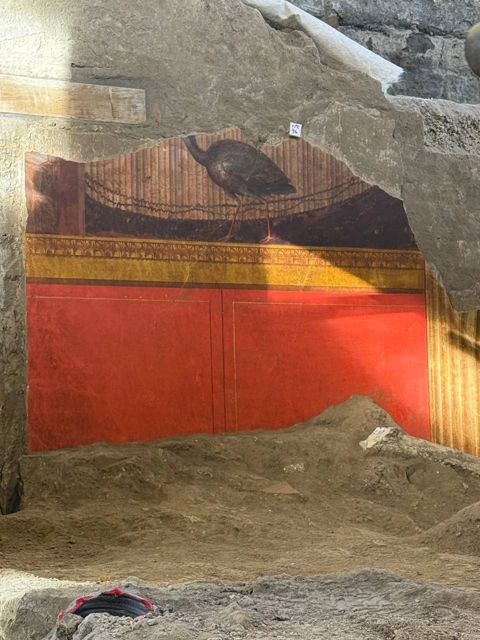 Scoperti nuovi affreschi nella Villa di Poppea a Oplontis