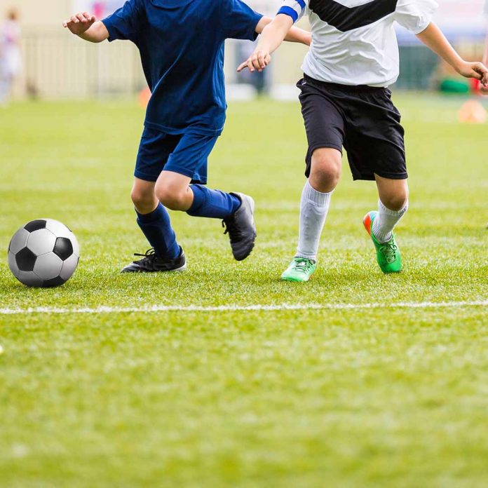 scuola calcio Depositphotos_130315656_L