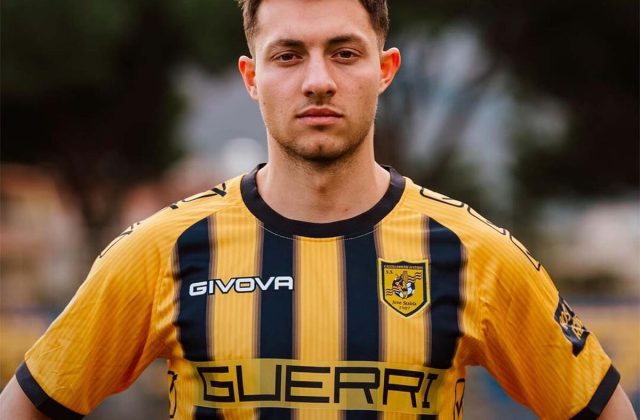 Juve Stabia, Emanuele Torrasi nel mirino del Catania: possibile interesse per il centrocampista gialloblù