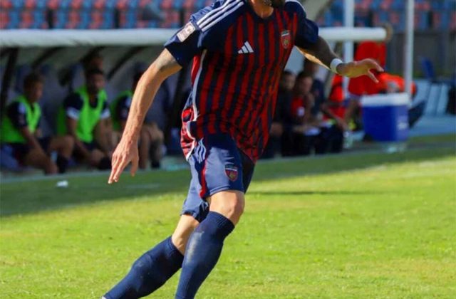 Juve Stabia, una freccia sulla destra per Abate: Blitz di Matteo Lovisa per Manuel Ricciardi del Cosenza