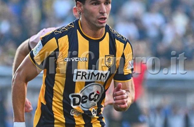 Juve Stabia, ufficiale: Marco Ruggero è un nuovo difensore dello Spezia