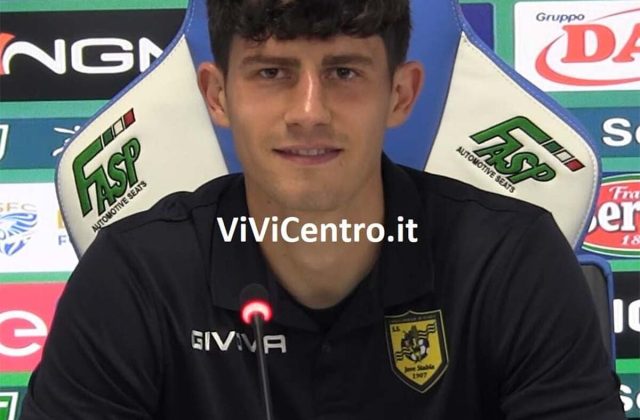 Juve Stabia, Baldi tra il rinnovo con le Vespe e la nuova sfida in Sardegna per un possibile arrivederci