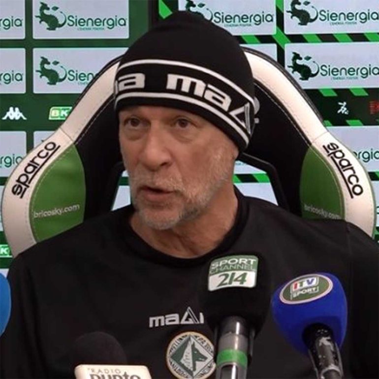 Avellino – Juve Stabia, Ballardini: “Contro le Vespe serviranno lucidità, velocità e semplicità per batterli”