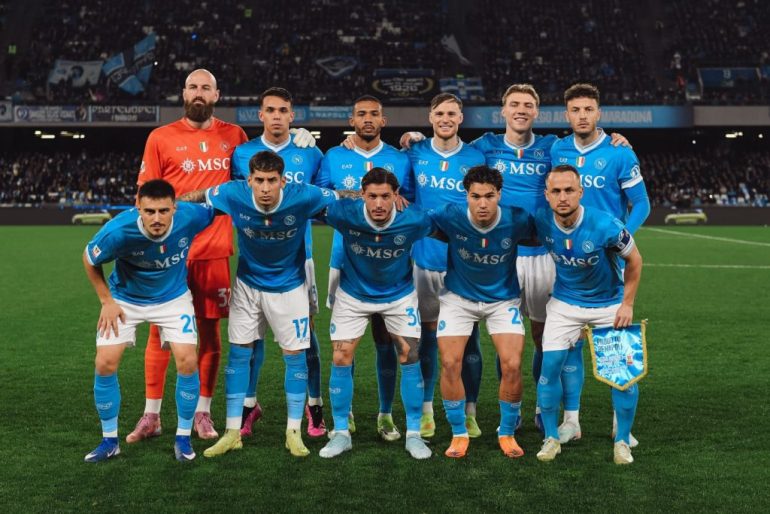 L’AZZURRO PENSIERO. Il Napoli riacciuffa il Como con Vergara ma cade dal dischetto. Addio Coppa Italia