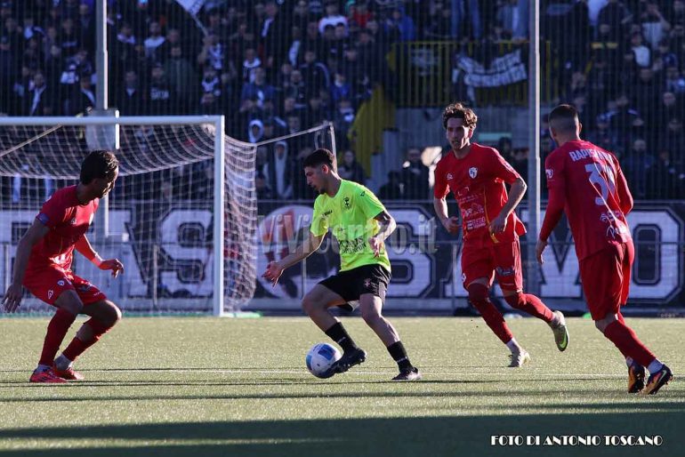 Savoia calcio, pareggio in casa con la Nissa per 1 a 1, persa la vetta. Fotogallery