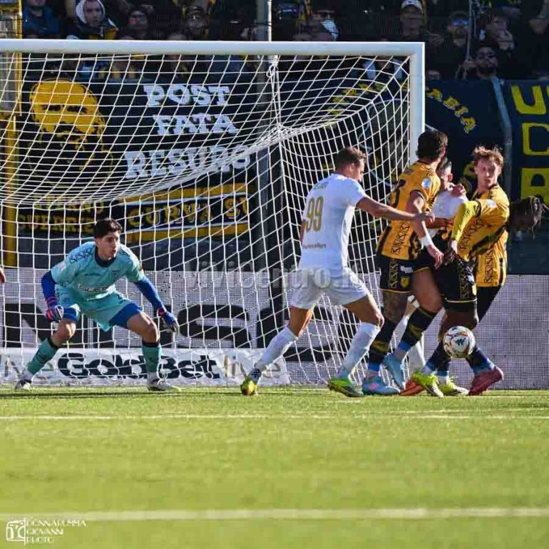 Juve Stabia, il battesimo di fuoco di Pietro Boer contro il Modena: Oltre il tabellino finale della gara