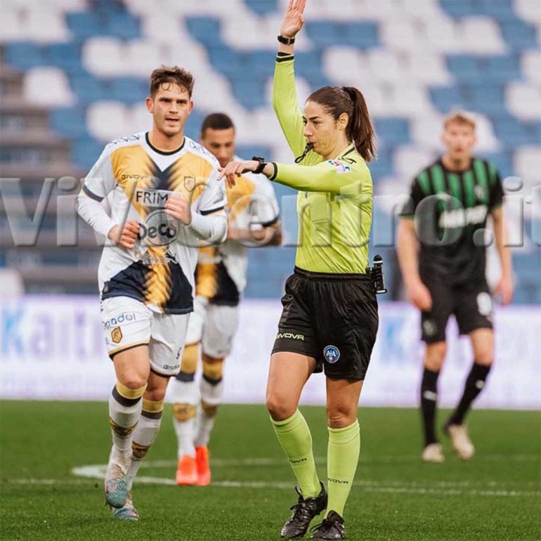 Avellino – Juve Stabia: Il direttore di gara sarà Maria Sole Ferrieri Caputi della sezione di Livorno