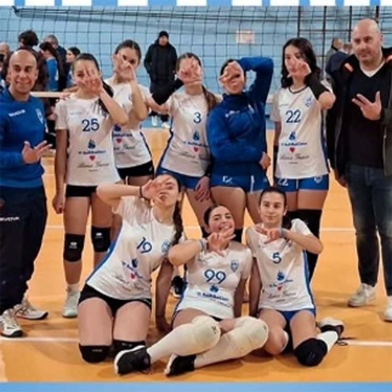 Vesevus Hub Volley travolge il Nola: 3-0 e imbattibilità confermata nel Campionato Femminile U14 FIPAV
