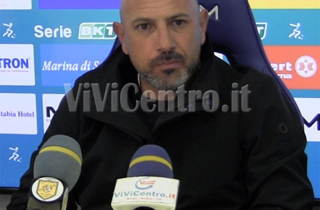 Juve Stabia-Carrarese, Calabro: Pari giusto. Un tempo a testa, nel secondo siamo tornati a essere noi stessi