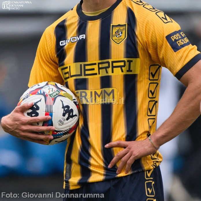 Juve Stabia Spezia 3-1 del 21-03-2026 (22) GENERICA PALLONE