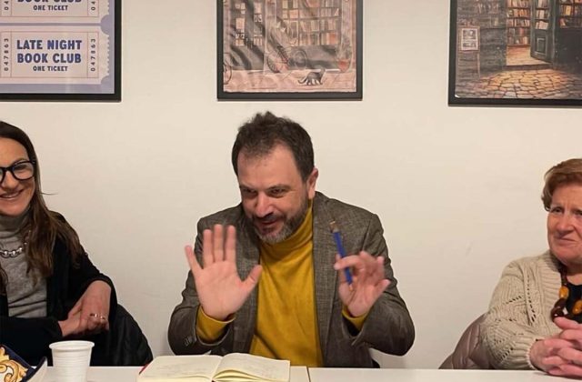 Mondadori Bookstore Castellammare di Stabia: Presentazione romanzo “Nessun Dio è solo” di Pasquale Sorrentino