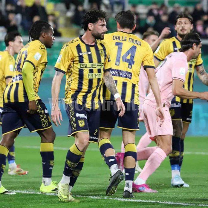 Palermo Juve Stabia 2-2 del 17-03-2026 (6) RICCIARDI