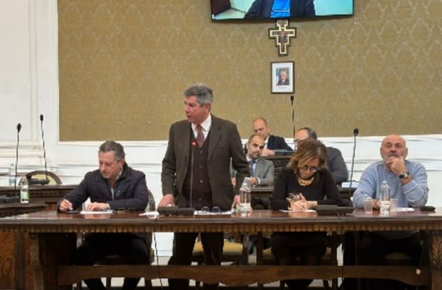 Castellammare di Stabia, oltre 28 mln PNRR da utilizzare per scuole, sport, welfare e rigenerazione urbana