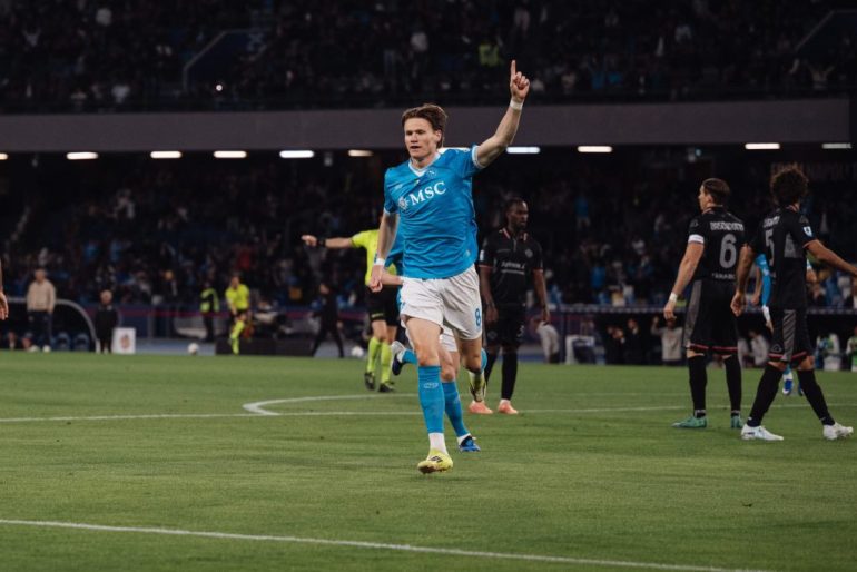 L’AZZURRO PENSIERO. Valanga Napoli al Maradona: Cremonese travolta 4-0