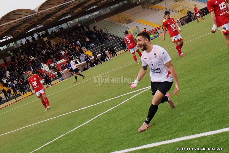 Savoia calcio, vittoria per 2 a 0 contro il Messina e la Nissa è sempre a 2 punti. Fotogallery