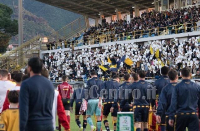 Juve Stabia, fiducia e futuro roseo: Serve silenzio sul passaggio delle quote per non favorire gli sciacalli