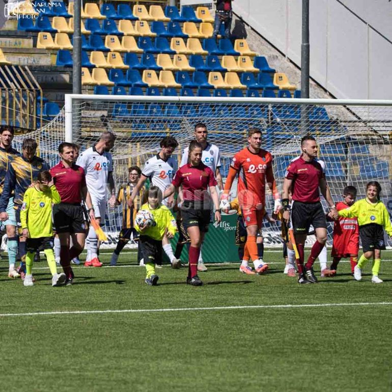 Juve Stabia – Cesena (2-0): Le foto dei protagonisti e del pubblico presente al Menti