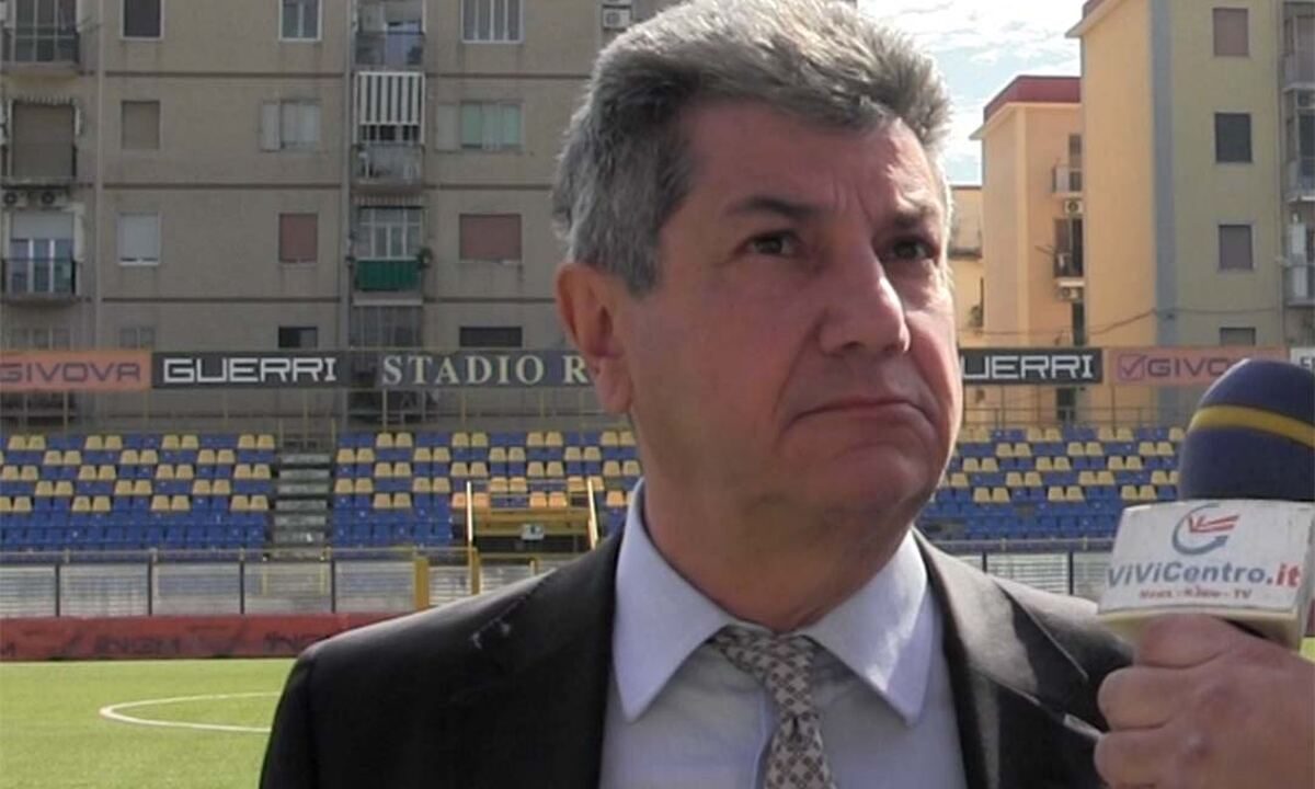 Juve Stabia, il sindaco Vicinanza chiama a raccolta gli imprenditori: Sosteniamo Guerri per una società forte